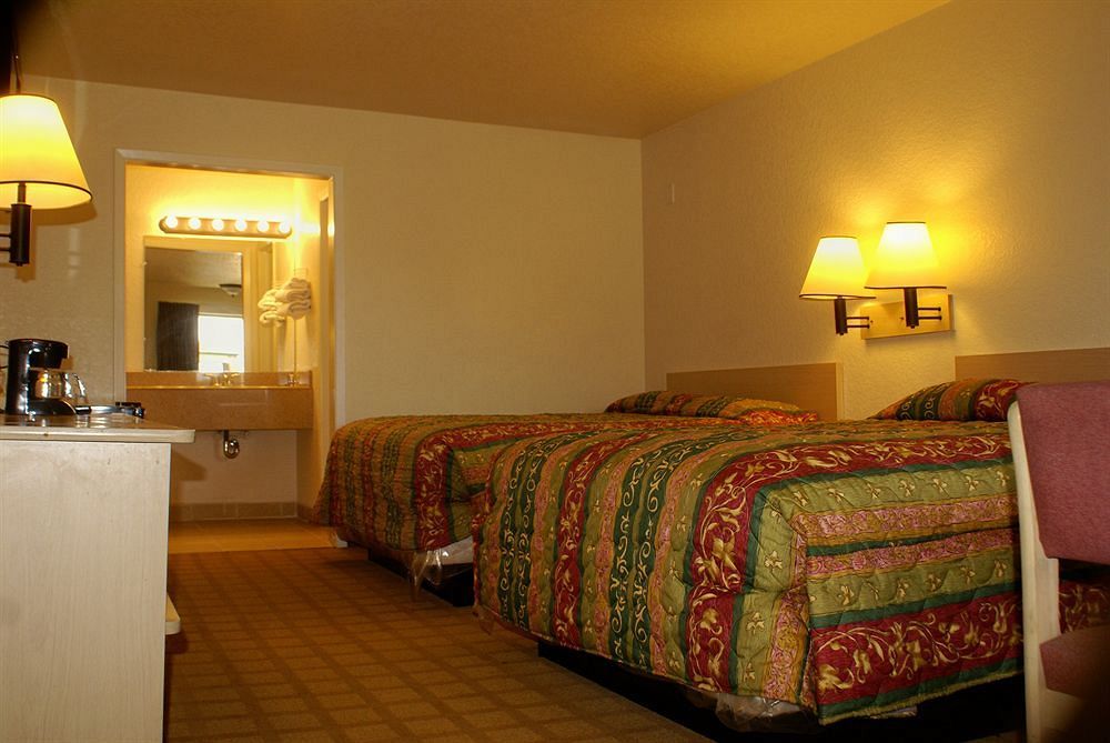 Howard Johnson By Wyndham Houston Hobby Airport Exterior foto